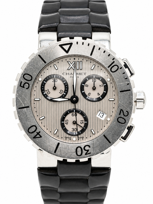 Chaumet Class One Chronographe – Cadran argenté et bracelet noir