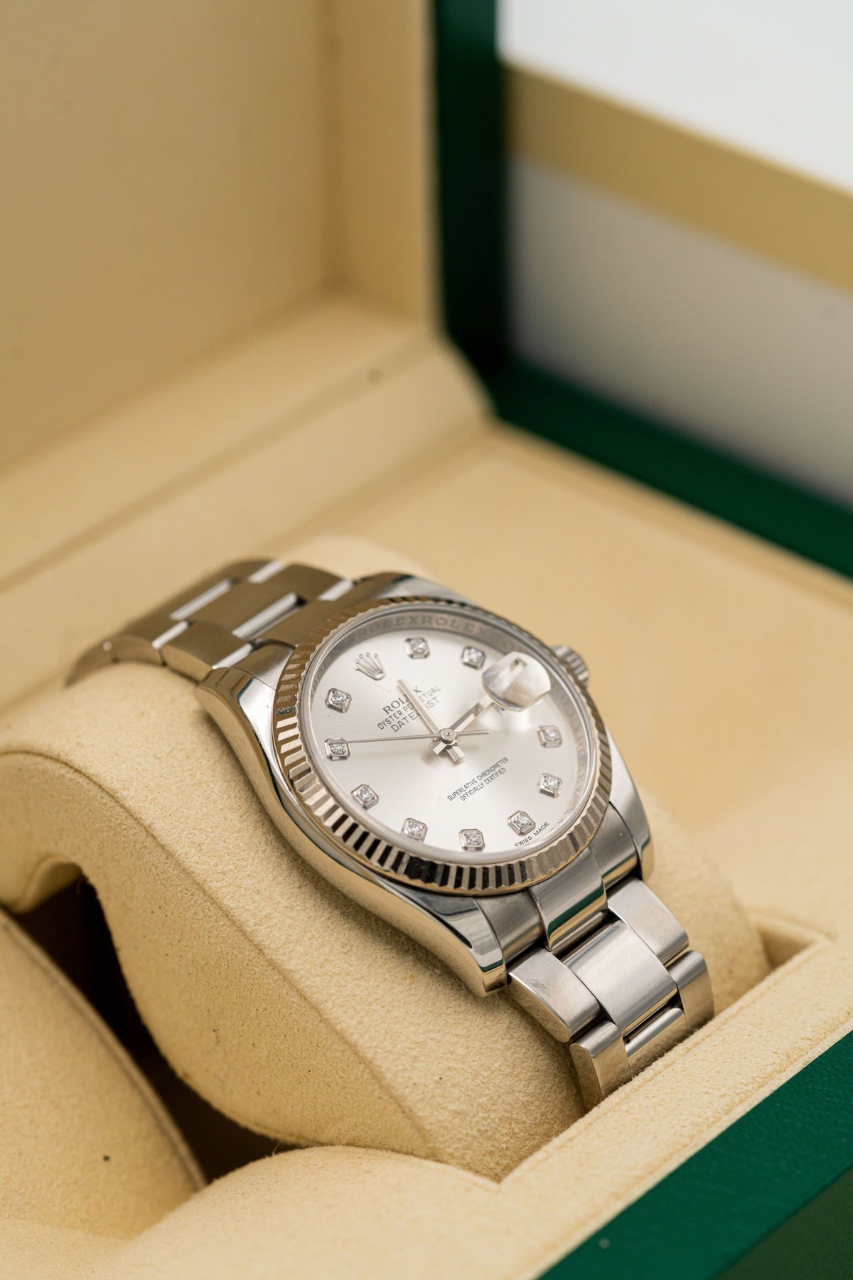 Rolex Datejust – Cadran clair serti et bracelet Oyster