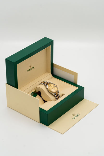 Rolex Oyster Perpetual Date – Cadran champagne et bracelet bicolore