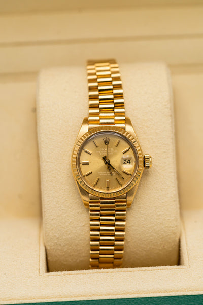 Rolex Lady-Datejust – Tons dorés et cadran champagne